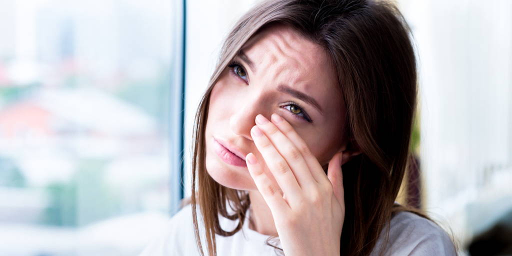 How to Prevent Eyelash Extension Allergic Reactions The Lash Professional